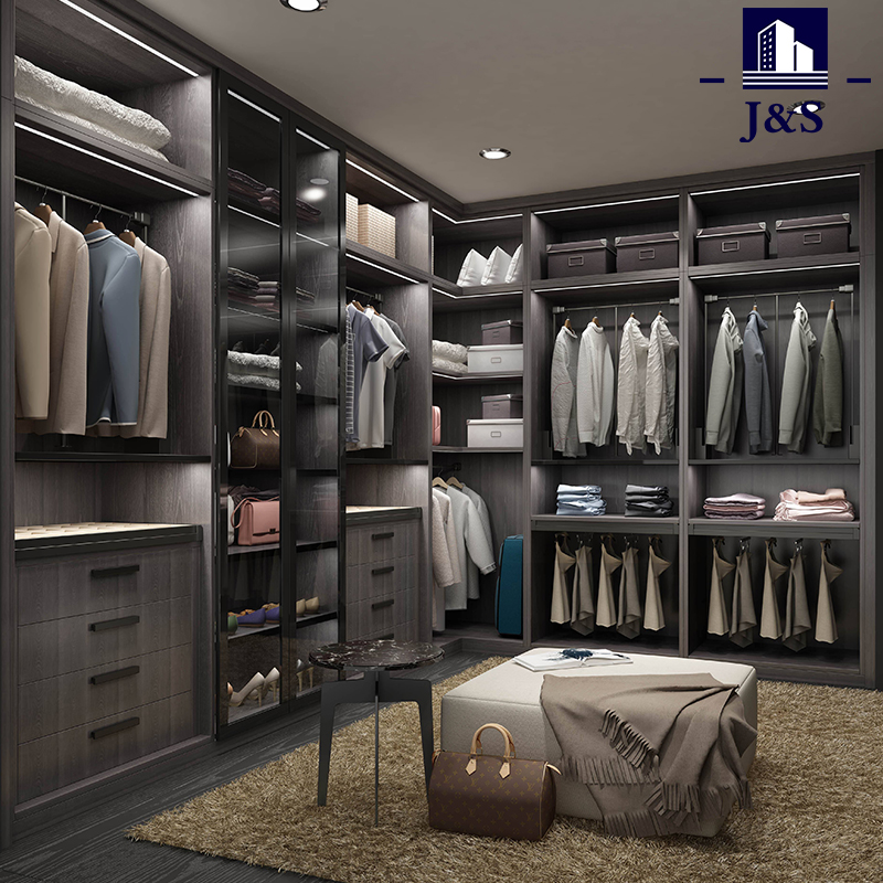 Skal du til at sætte walk in closet op
