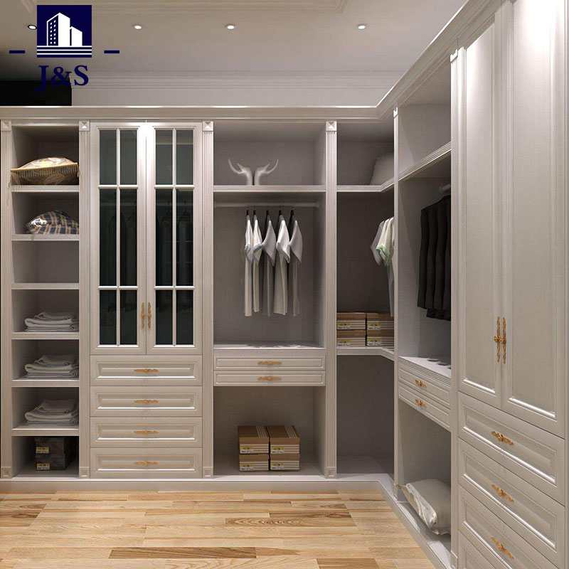 Walk in Closet reoler